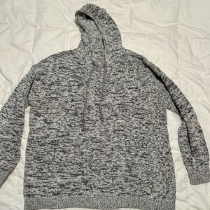 Women’s Hooded Sweater